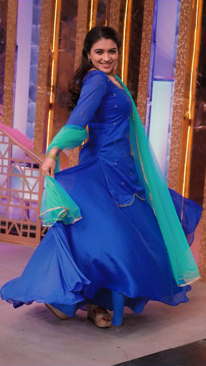 Neelaveni