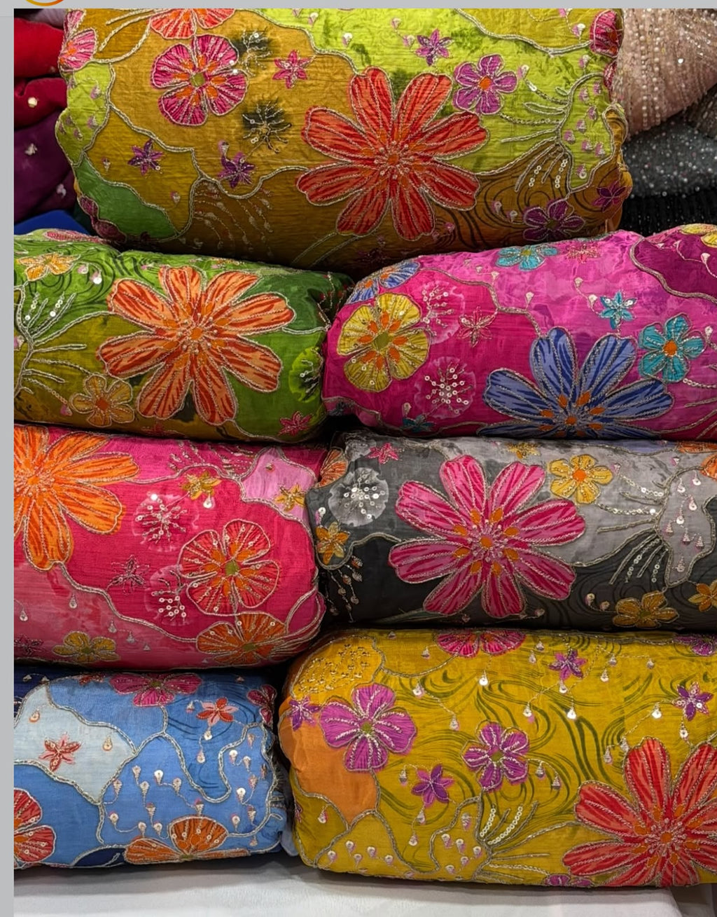 Nira Collection